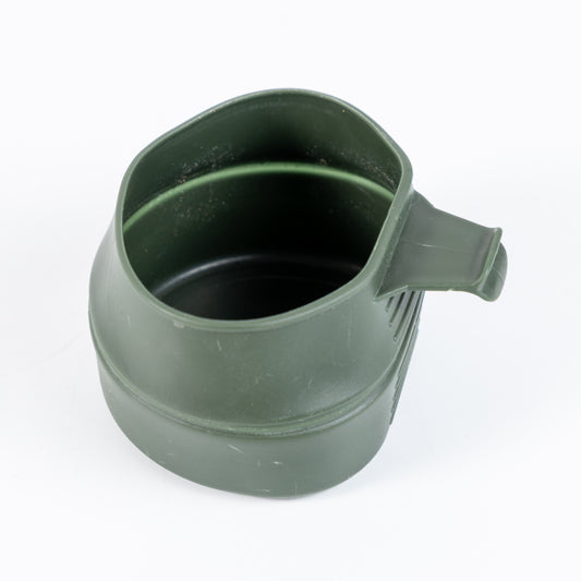 Dutch Folding Cup
