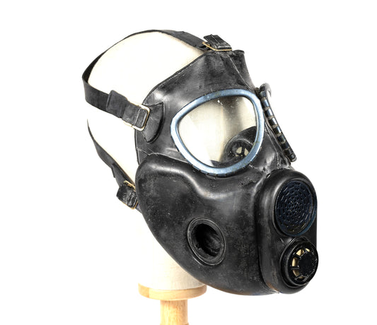 Bulgarian PDE-1 "Bulldog" Gas Mask