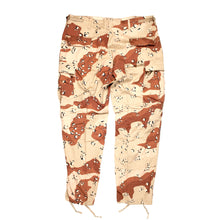 Load image into Gallery viewer, USGI 6 Color Desert Chocolate Chip BDU Pants
