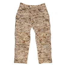 Load image into Gallery viewer, NSW Patagonia Combat Pants
