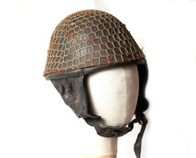 Load image into Gallery viewer, Romanian M73 Paratrooper Helmet
